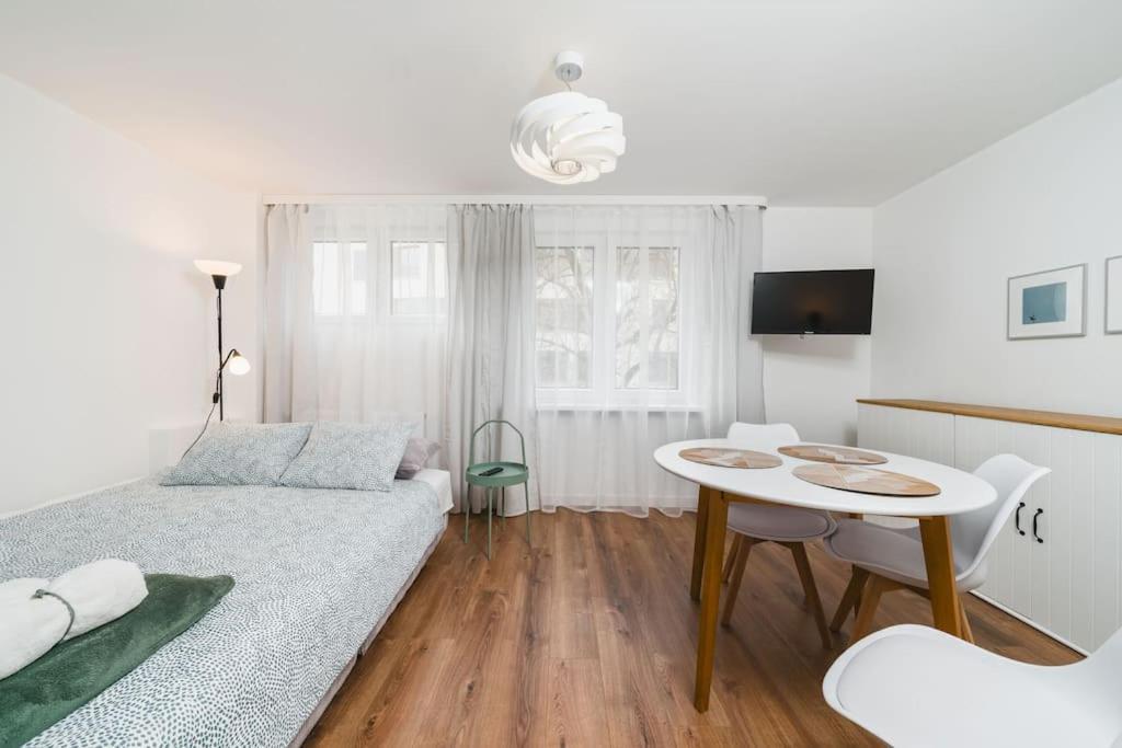 Close To Everywhere, Cosy Place Apartament